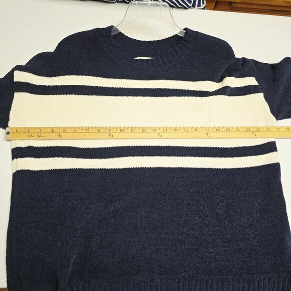 American Eagle Sweater XS/S Relaxed Navy Cream Stripe Crewneck Super Soft Womens - Picture 10 of 11